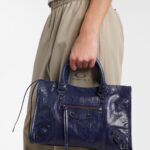 Le City Small Leather Tote Bag – Balenciaga