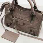 Le City Mini Leather Top-Handle Bag – Balenciaga