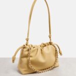 P0Loewe Flamenco Medium Leather Clutch – Dark Butter Yellow with Gold Chain Strap043072