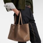 Pinacoteca Intrecciato Leather Tote Bag in Brown – Bottega Veneta
