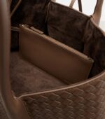 Pinacoteca Intrecciato Leather Tote Bag in Brown - Bottega Veneta