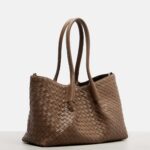 Pinacoteca Intrecciato Leather Tote Bag in Brown – Bottega Veneta