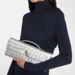 Andiamo Intrecciato Metallic Leather Clutch Silver – Bottega Veneta