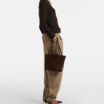 The Row Park Edge Medium Premium Suede Tote – Mocha Ans