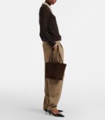 The Row Park Edge Medium Premium Suede Tote – Mocha Ans