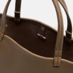 The Row Park Small Classic Leather Tote – Smoked Taupe Ans