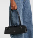 Alaïa Le Teckel Leather Bag Black Noir | Crown Clutch